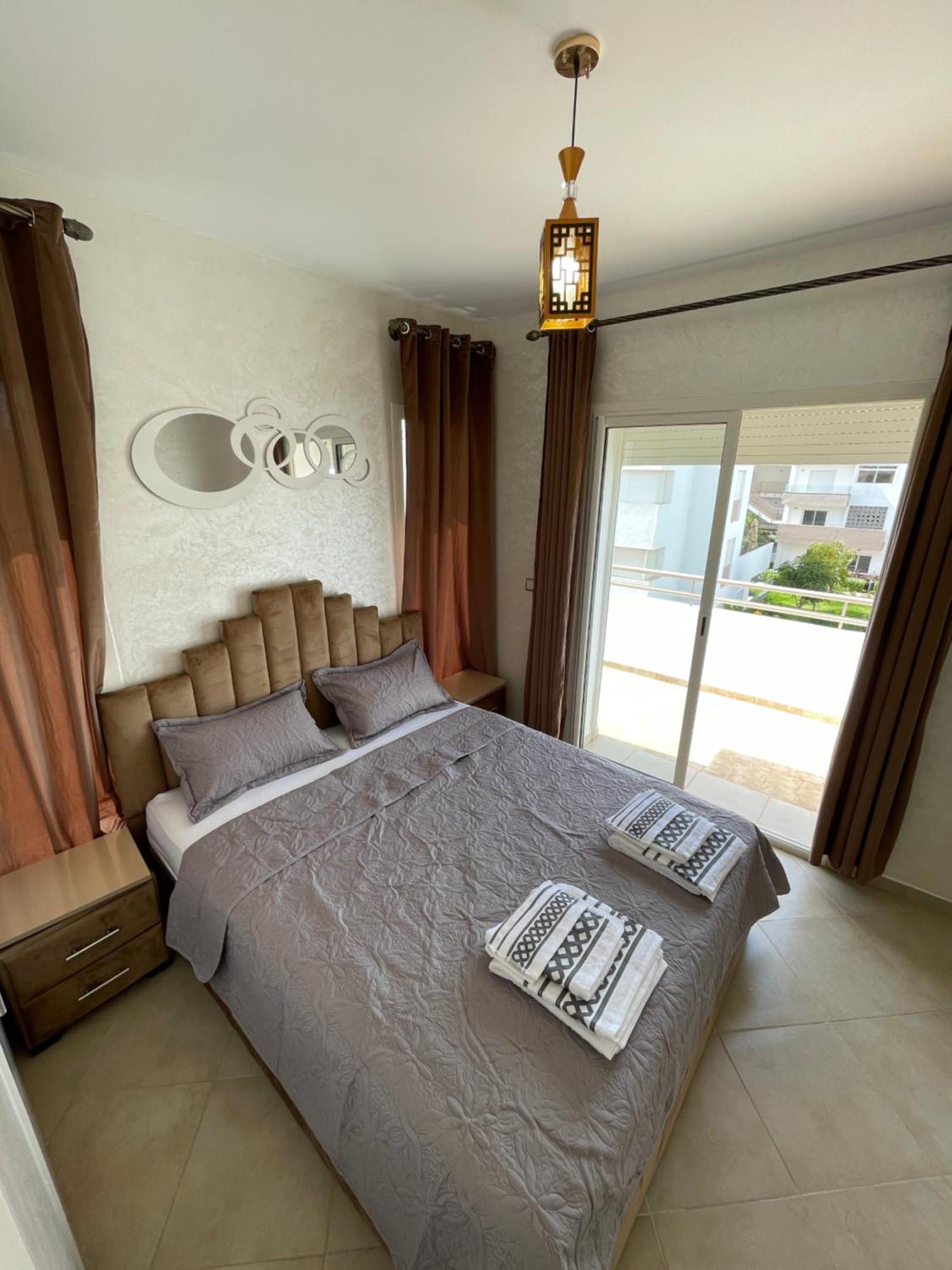 Apartment Vue Sur Piscine Et Montagne Imi Ouadar